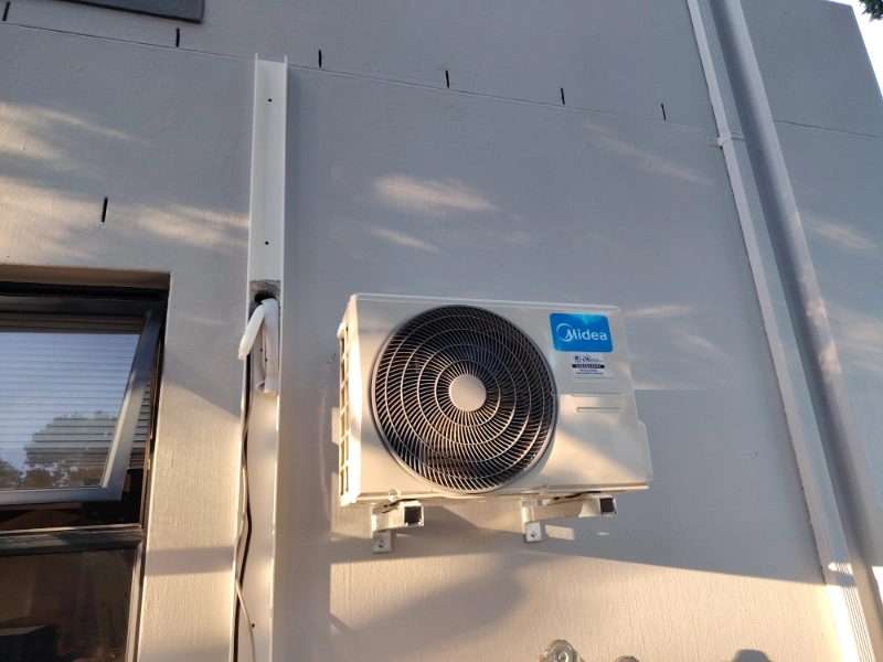 Celtic Molecular Diagnostics air conditioning project photo 11