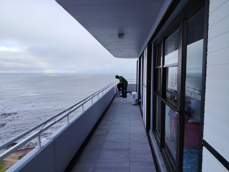 Twin Towers Luxury Apartments air conditioning project in Sea Point, Cape Town — photo 5